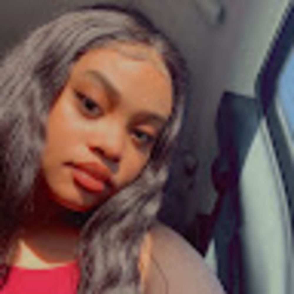 Meet your Posher, Ashiya